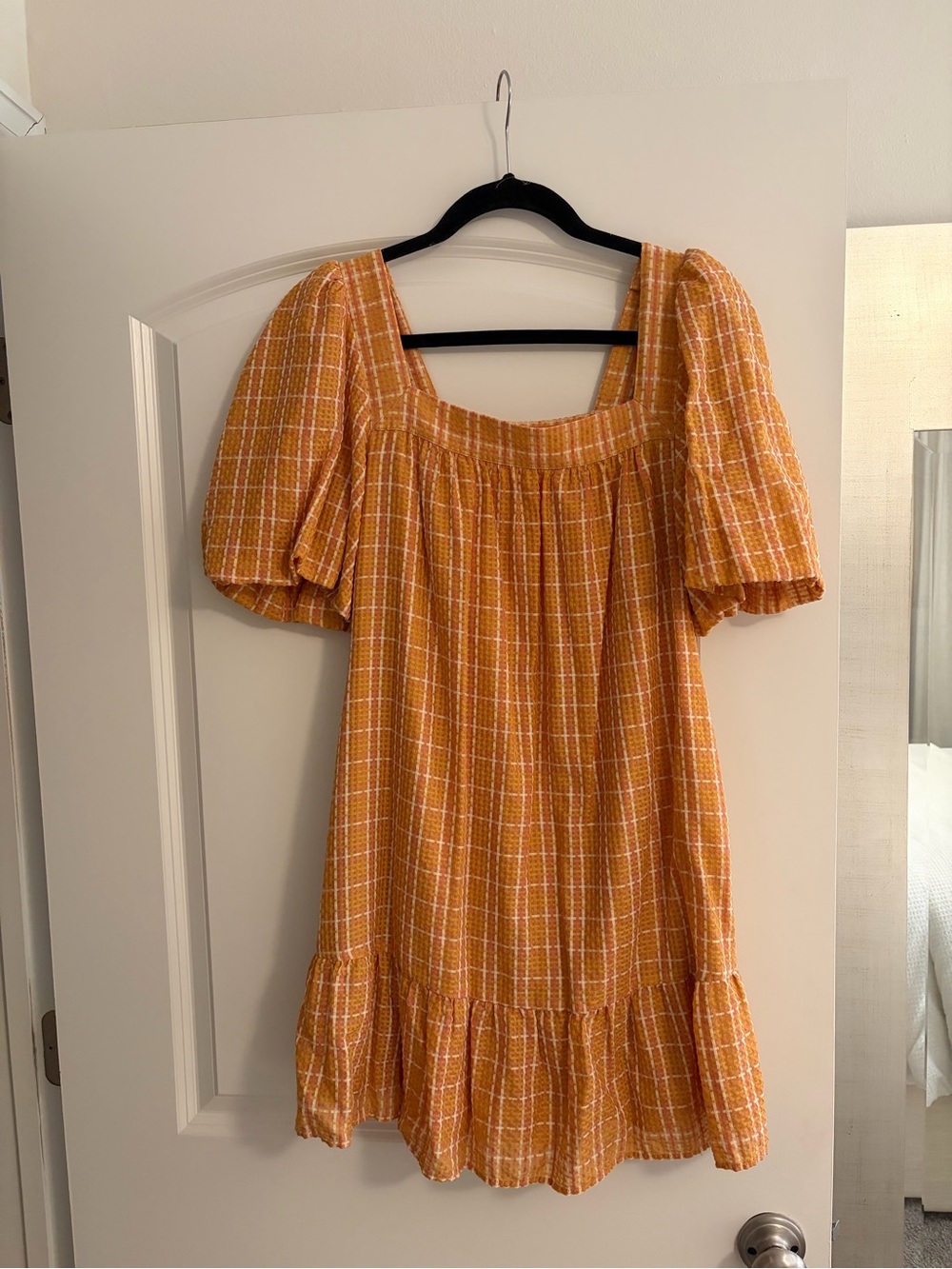 Women’s Marie Oliver Orange Plaid Puff-Sleeve Square Neck Dress